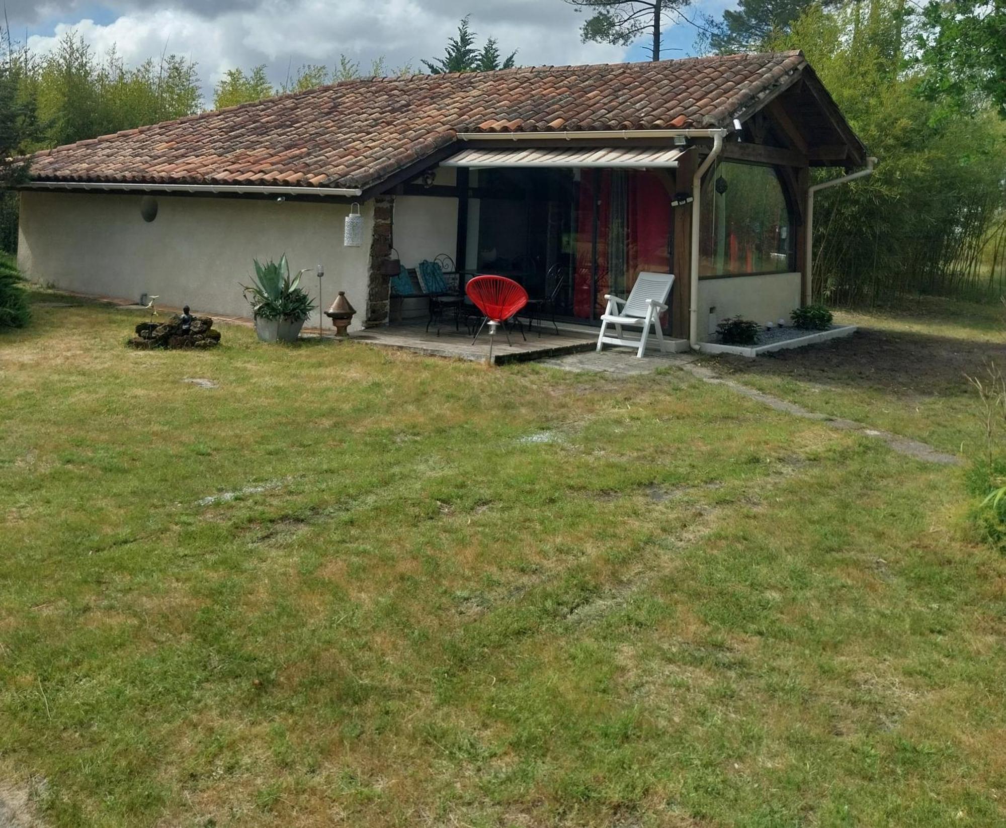 Maison Confortable Avec Terrasse En Bois Au Calme Sans Vis A Vis , 2 Chambres, Sur Un Parc De 4000M2 Arbore Et Clos Pissos Exteriör bild